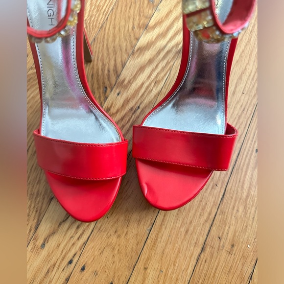 Sexy Red Stilettos - Picture 9 of 9